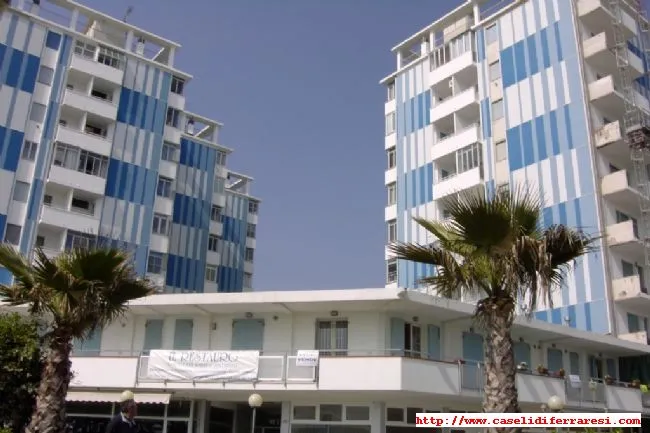 Affittasi trilocale molto ampio in condominio fronte mare a Lido di Pomposa